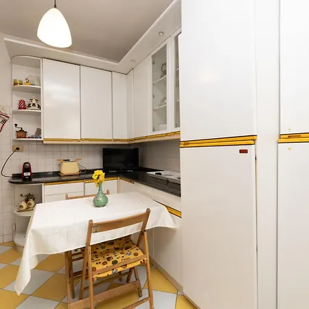Homestay Rachele's Charming House In The Heart Of Rome