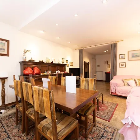 Rachele's Charming House In The Heart Of Homestay *