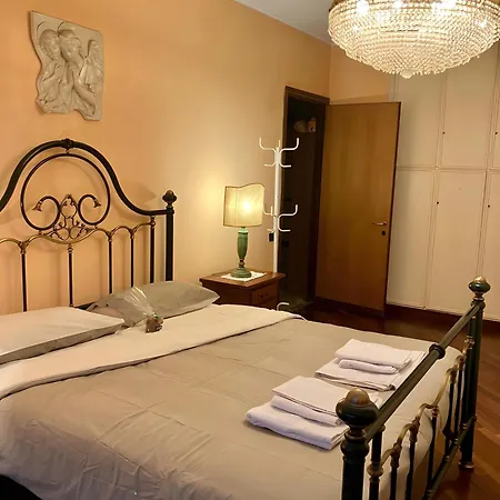 Rachele's Charming House In The Heart Of * Rom